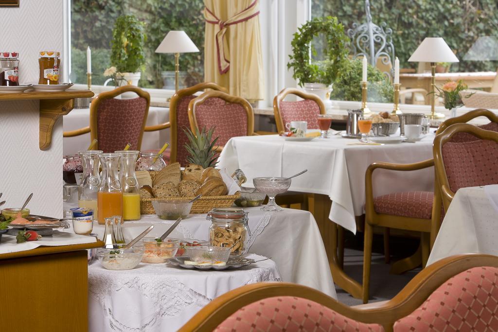 Hotel Parkfrieden Тиммендорфер-Штранд Экстерьер фото